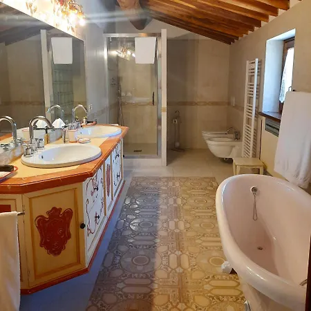 Feriegård Borgo Livernano *