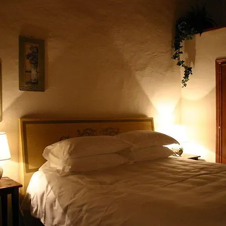 Borgo Livernano Feriegård *