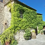 Lantgård Borgo Livernano *