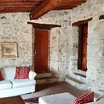 Borgo Livernano Lantgård Radda in Chianti