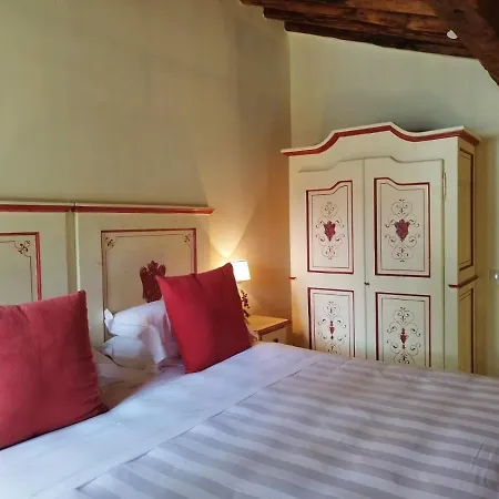 Borgo Livernano Farm stay Radda in Chianti