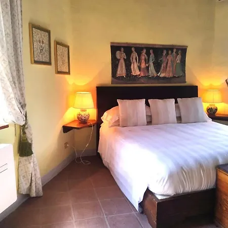 Farm stay Borgo Livernano