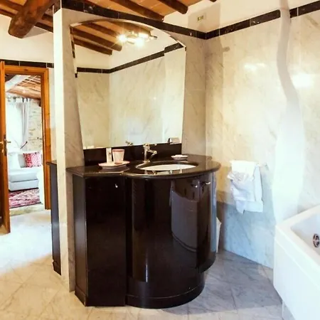 Borgo Livernano Gospodarstwo agroturystyczne